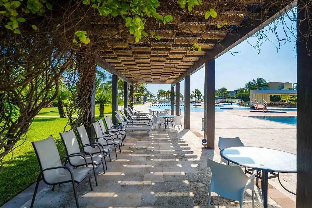 شقة Mareazul Beachfront Resort - Condo Paraiso بلايا ديل كارمن